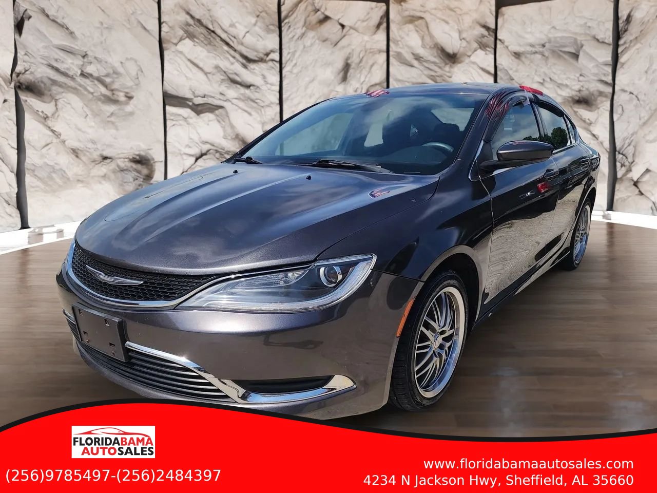Used 2015 Chrysler 200 Limited FWD image 3