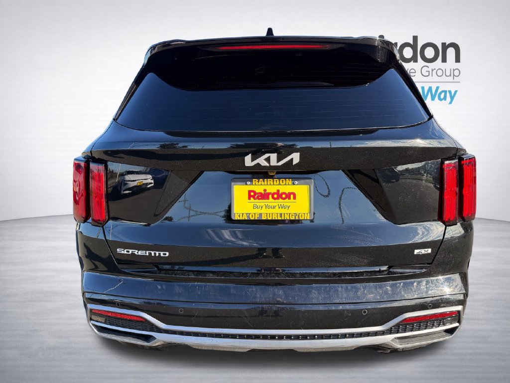Used 2023 Kia Sorento SX AWD/4WD image 6