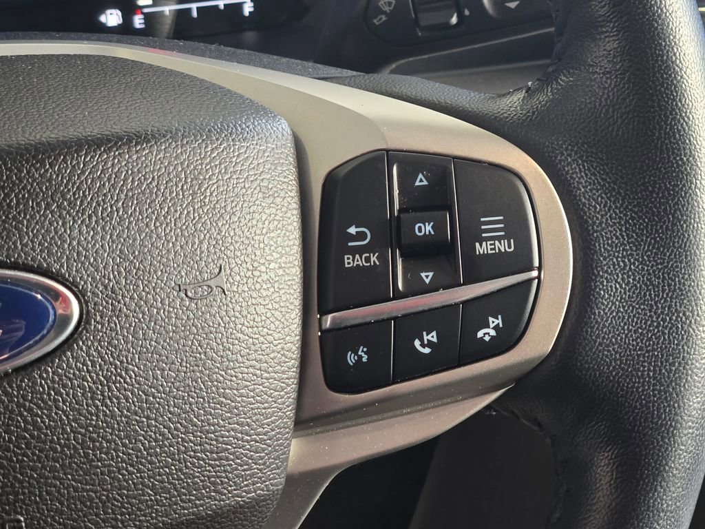 Used 2022 Ford Explorer XLT w/ Equipment Group 202A image 16