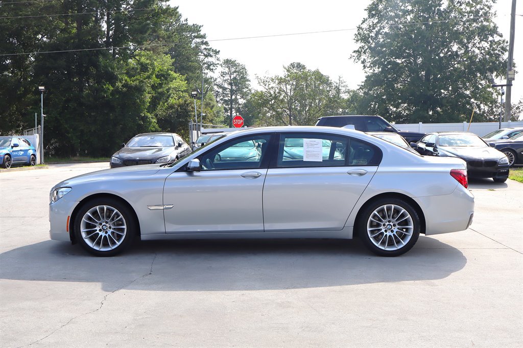 Used 2014 BMW 750Li xDrive AWD/4WD image 3
