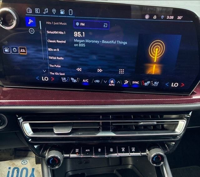 Used 2024 Chevrolet Traverse RS w/ LPO, Floor Liner Package image 15