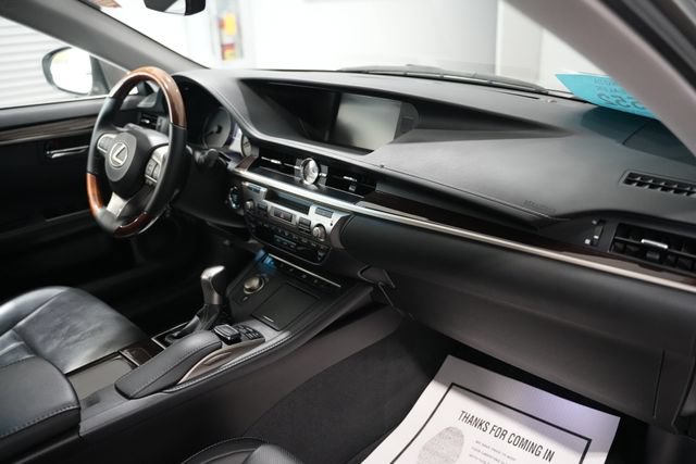 Used 2017 Lexus ES 350 FWD image 21