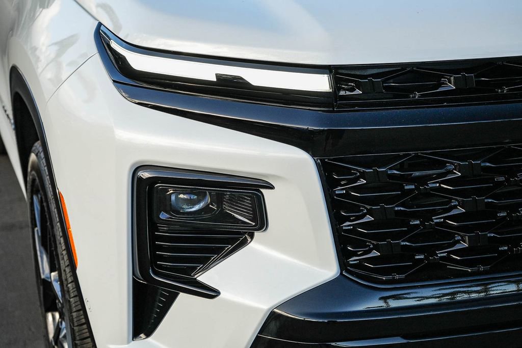 New 2026 Chevrolet Traverse RS FWD image 9