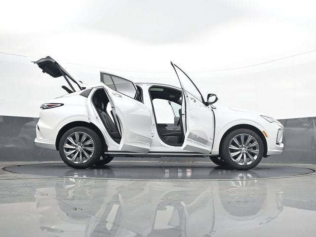 Used 2026 Buick Envista Avenir FWD image 33