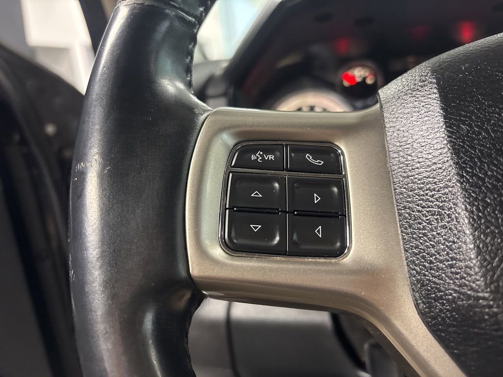 Used 2014 RAM 2500 Laramie AWD/4WD image 16