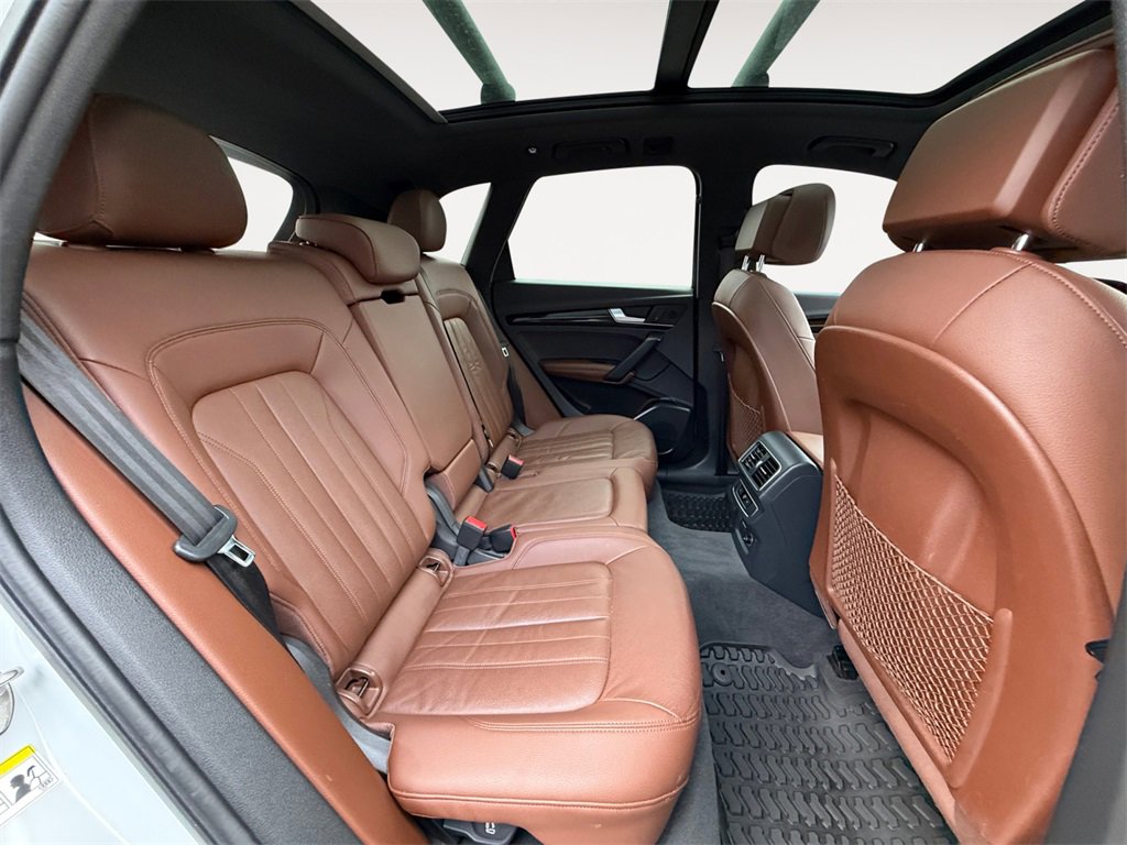 Used 2019 Audi Q5 2.0T Premium Plus w/ Premium Plus Package image 15