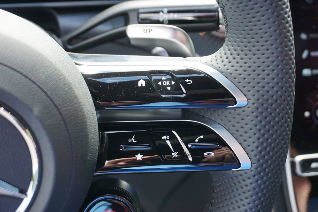 New 2026 Mercedes-Benz GLC 43 AMG 4MATIC Coupe image 32