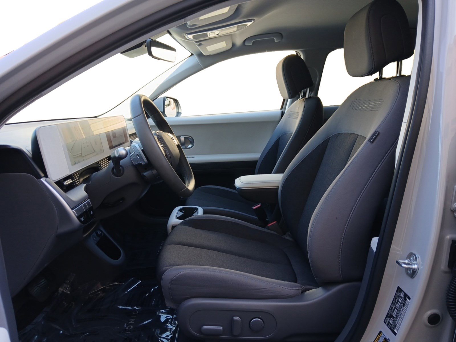 Certified 2024 Hyundai Ioniq 5 SEL image 9