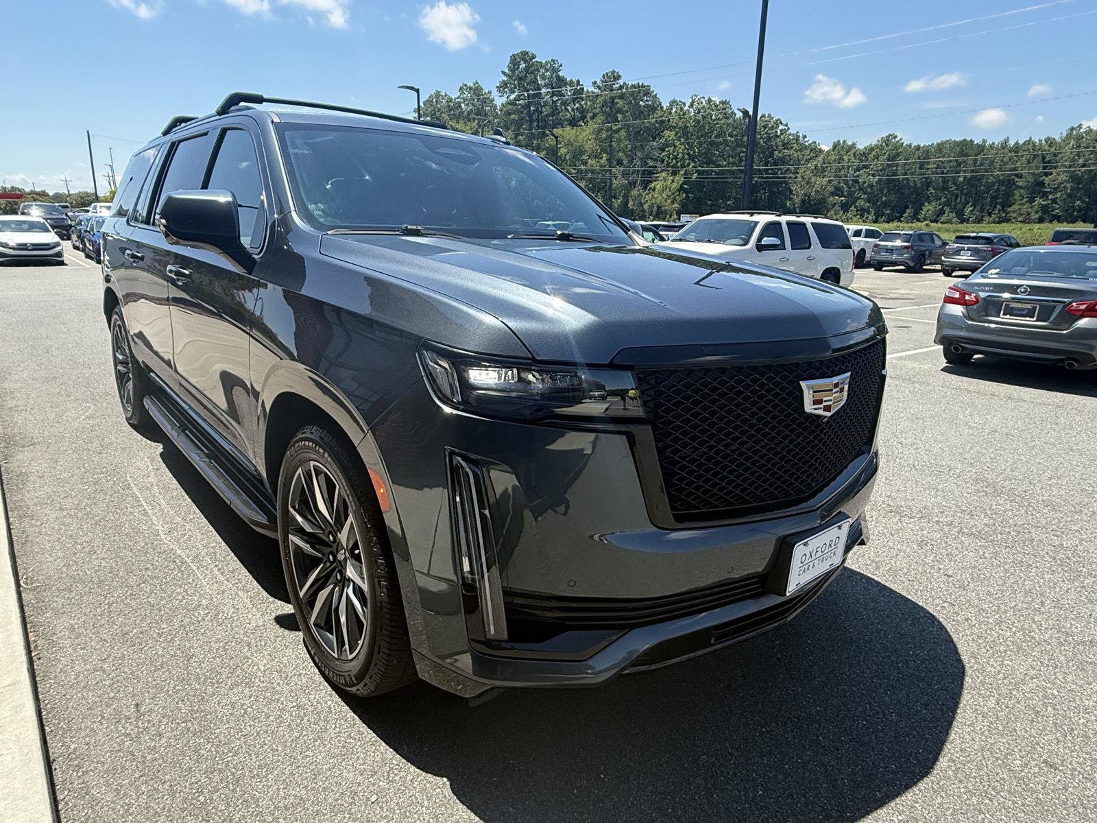 Used 2021 Cadillac Escalade ESV Sport w/ Driver Assist Tech Package AWD/4WD image 38