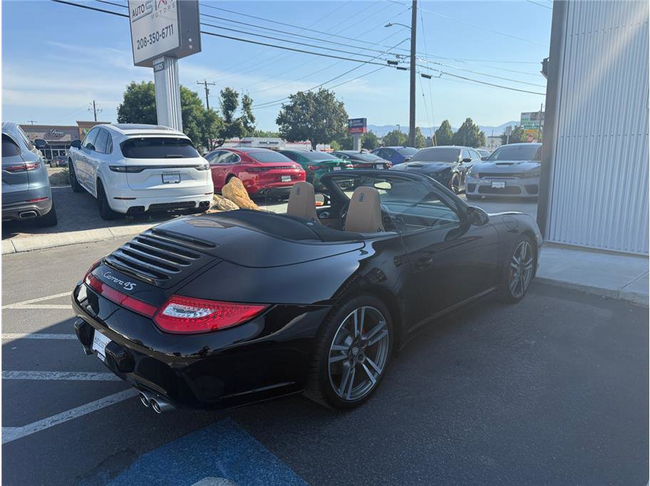 Used 2011 Porsche 911 Carrera 4S image 18