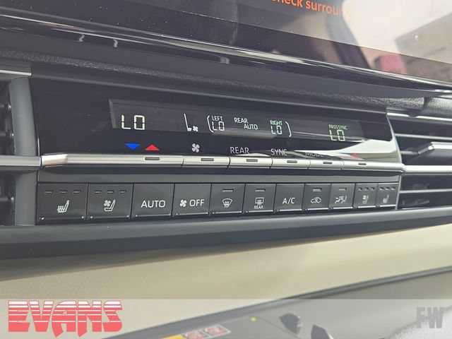 New 2026 Toyota Sienna Platinum AWD/4WD image 10