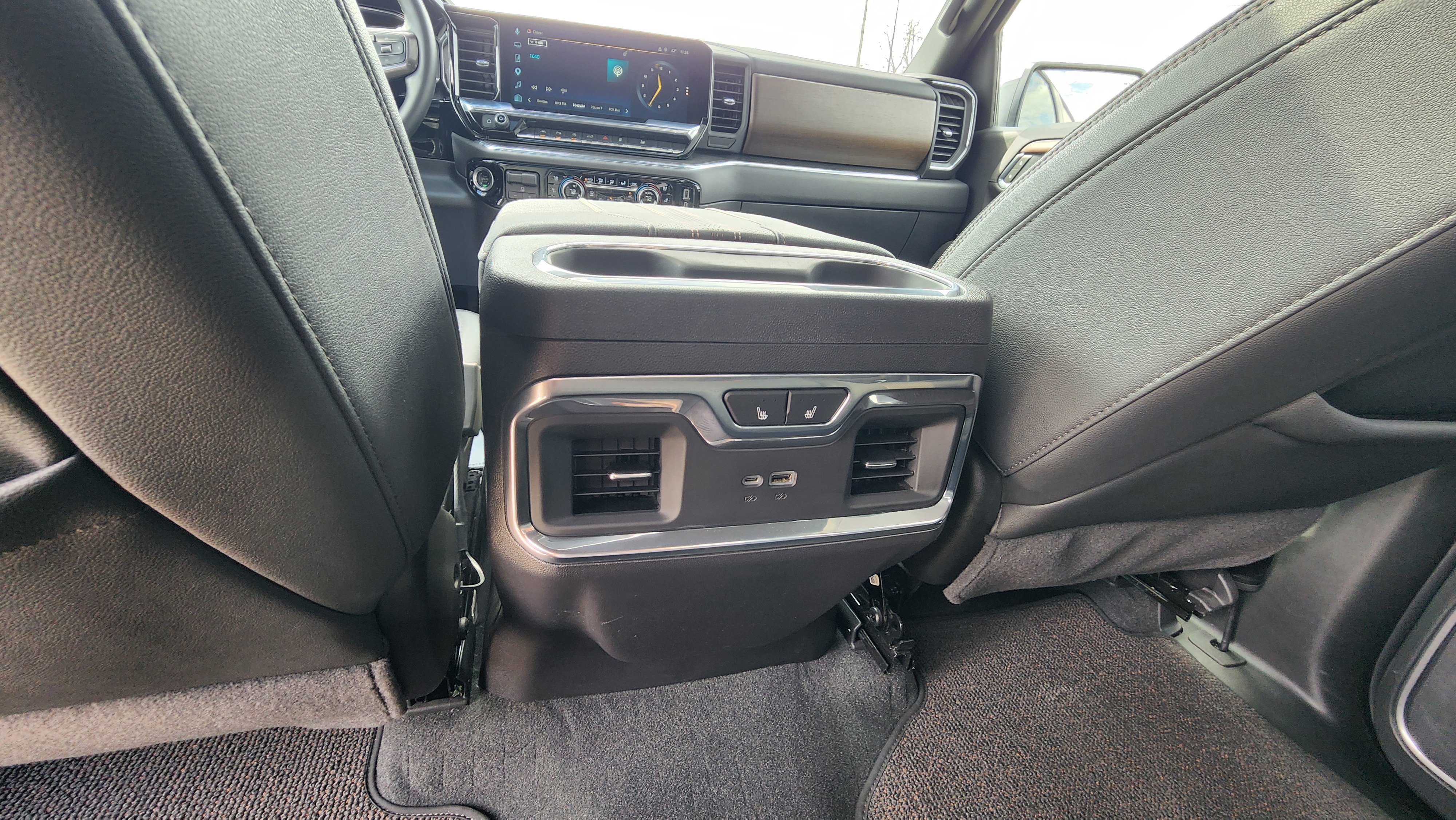 Used 2025 Chevrolet Silverado 1500 High Country w/ Technology Package image 21