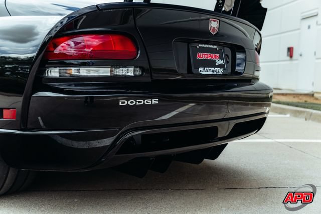 Used 2009 Dodge Viper ACR RWD image 40