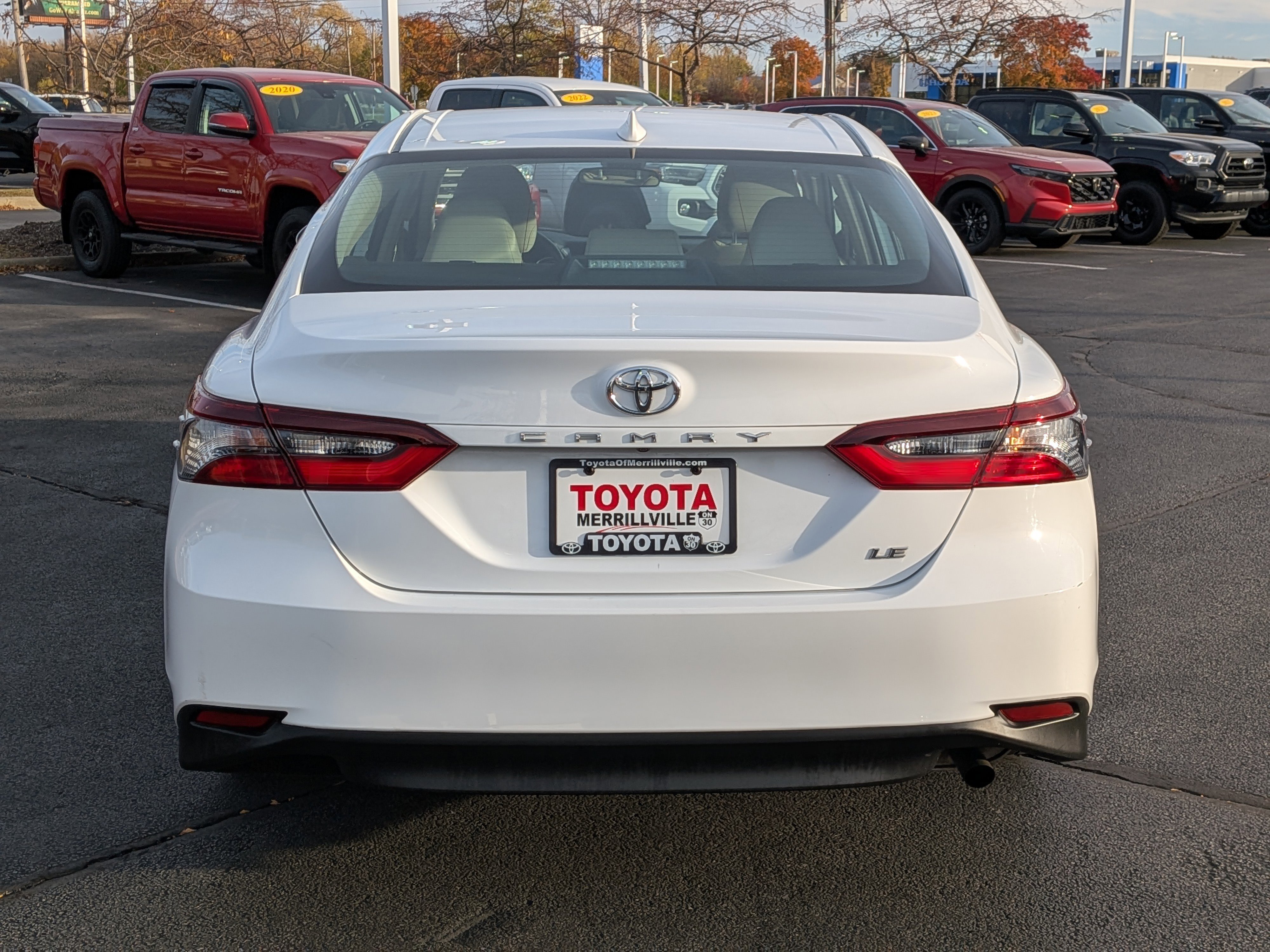Used 2022 Toyota Camry LE image 7
