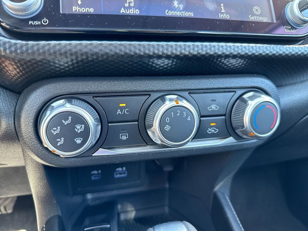 Used 2024 Nissan Kicks SV FWD image 16