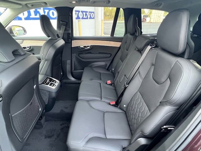 New 2026 Volvo XC90 B6 Plus w/ Protection Package Premier image 13