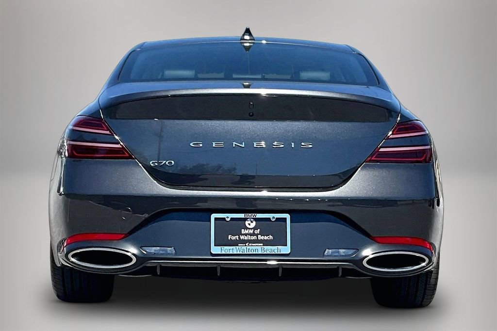Used 2025 Genesis G70 2.5T image 6