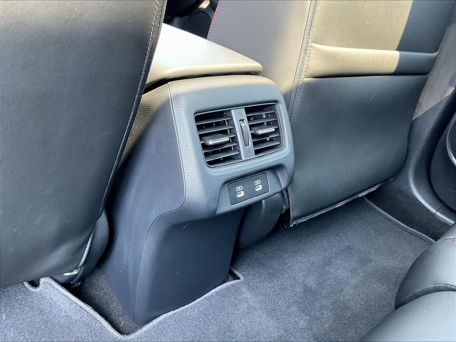 Used 2025 Acura ADX A-Spec AWD/4WD image 10