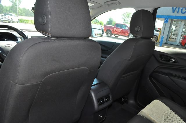 Used 2024 Chevrolet Equinox LT w/ LPO, Floor Liner Package FWD image 14