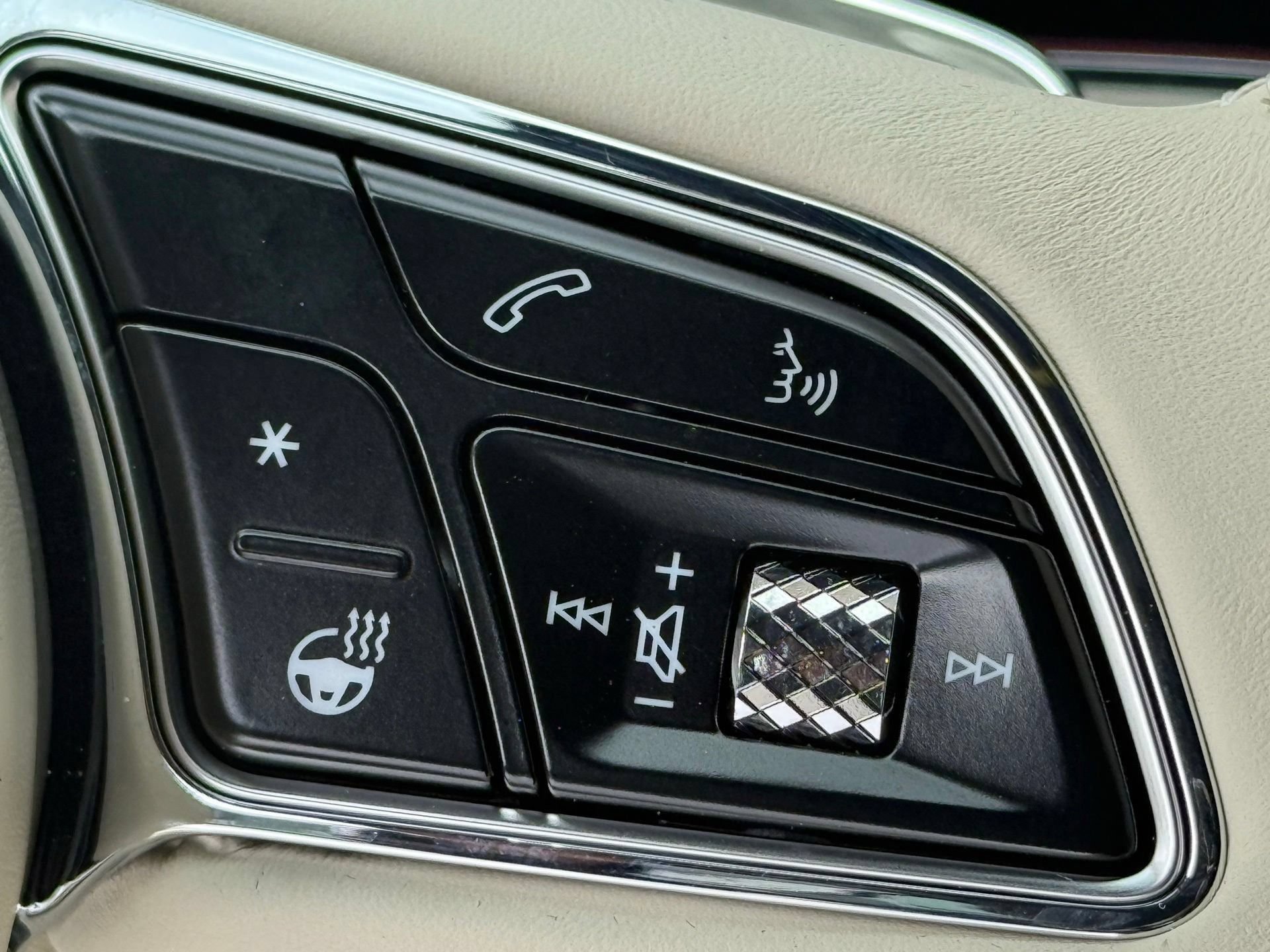 New 2026 Bentley Continental GTC AWD/4WD image 24