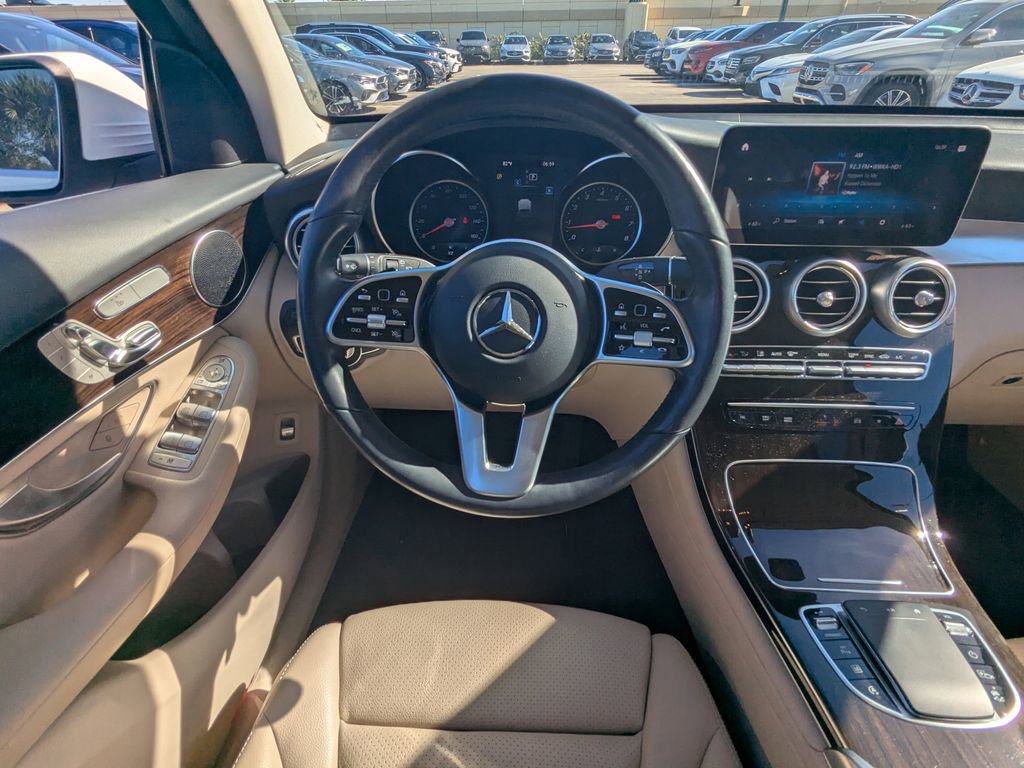 Certified 2021 Mercedes-Benz GLC 300 4MATIC image 3