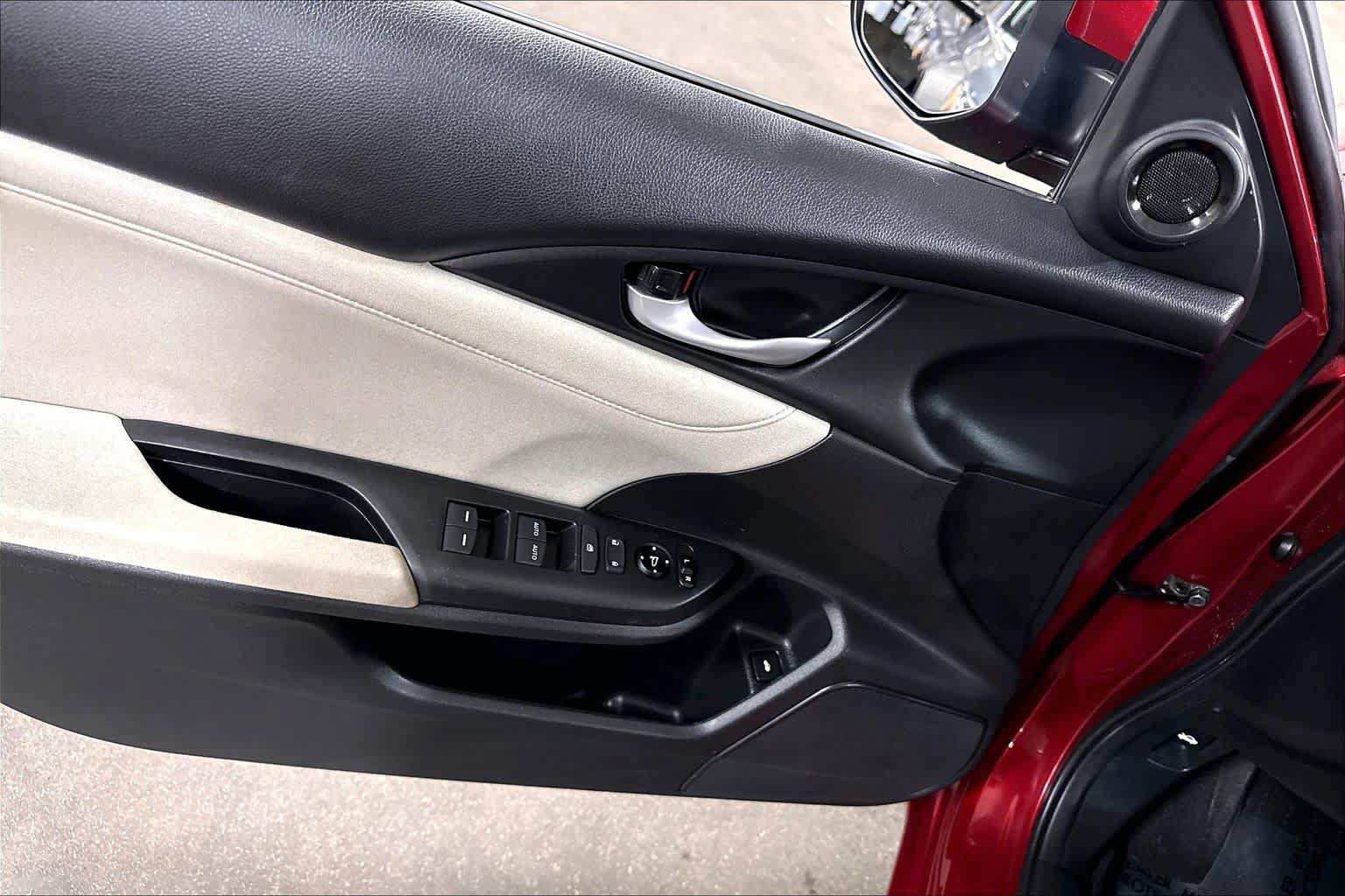 Used 2021 Honda Insight EX image 36