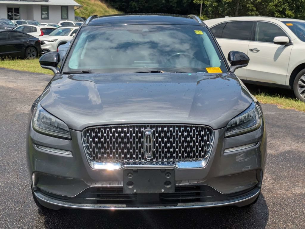 Used 2022 Lincoln Corsair AWD w/ Premium Package image 9
