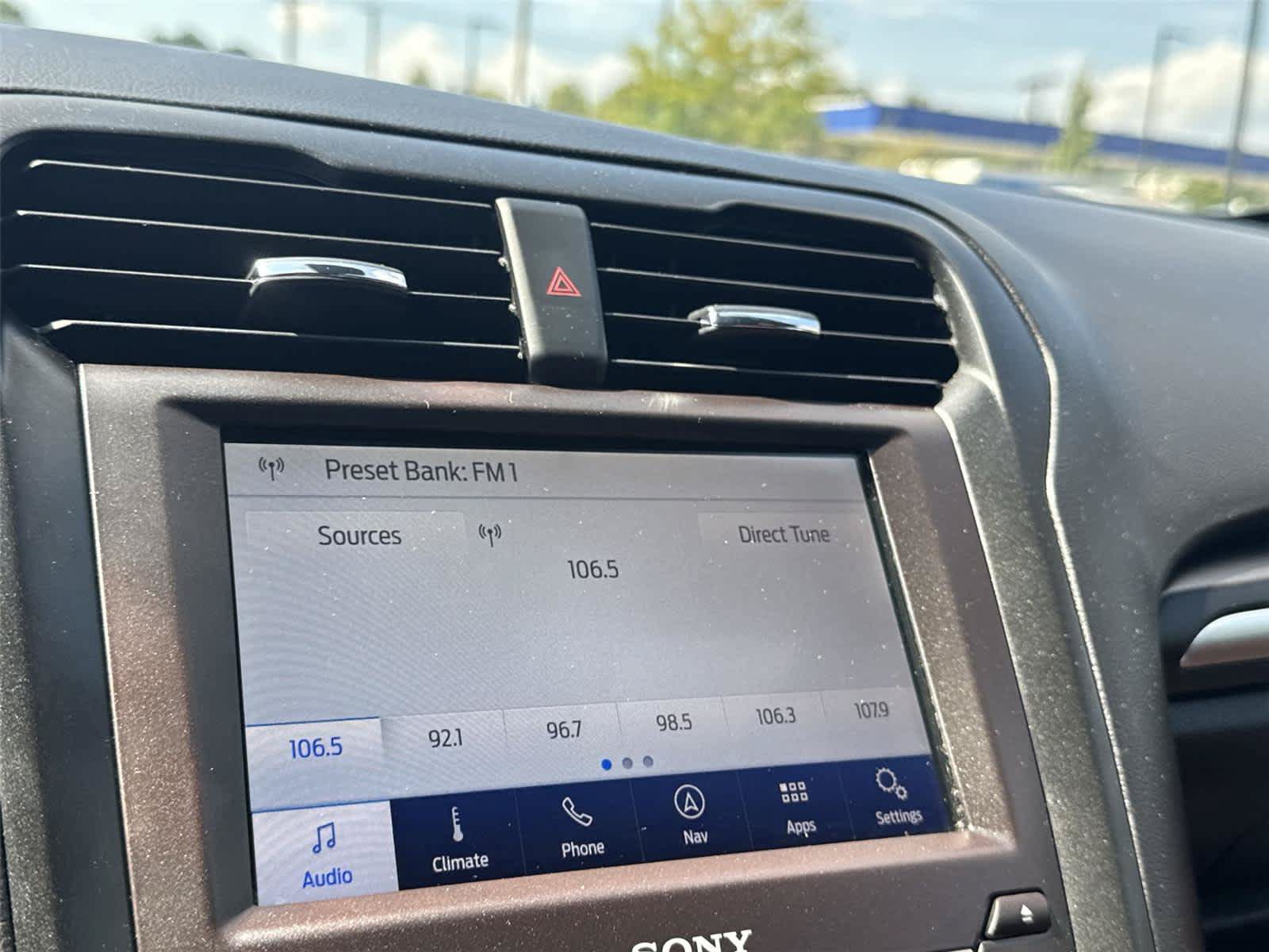 Used 2019 Ford Fusion Energi Titanium FWD image 24