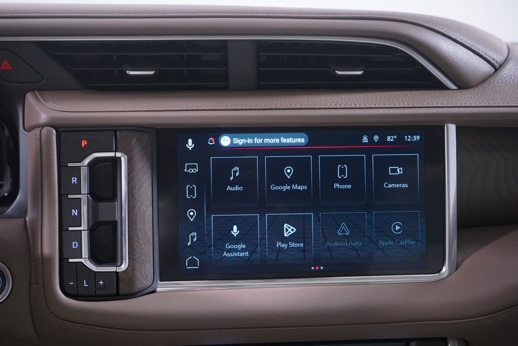 Used 2024 GMC Yukon Denali w/ Advanced Technology Package image 12