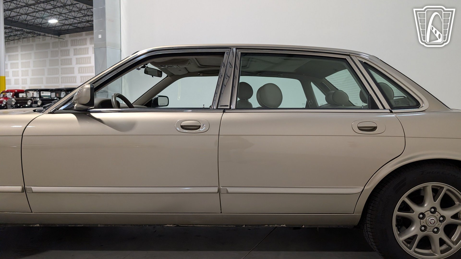 Used 1996 Jaguar XJ6 RWD image 29