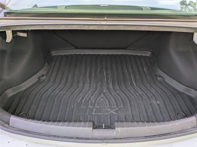 Used 2017 Acura ILX w/ Premium Package image 10