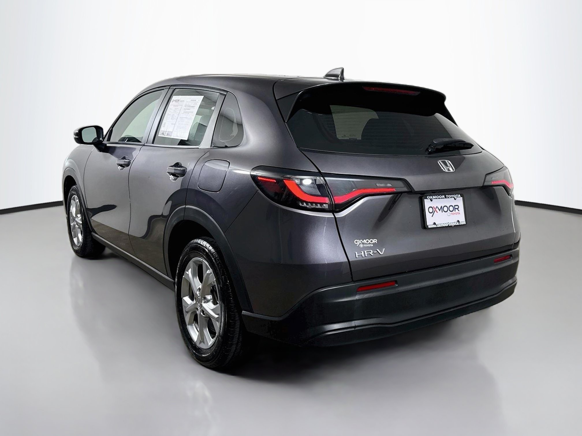 Used 2023 Honda HR-V LX image 5