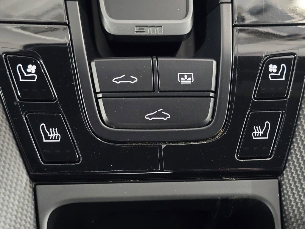 Certified 2023 Porsche 911 Turbo AWD/4WD image 41