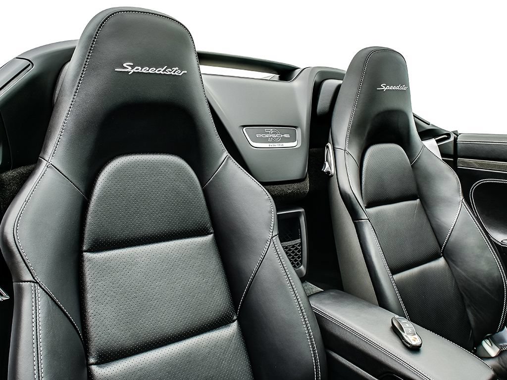 Used 2019 Porsche 911 Speedster RWD image 21