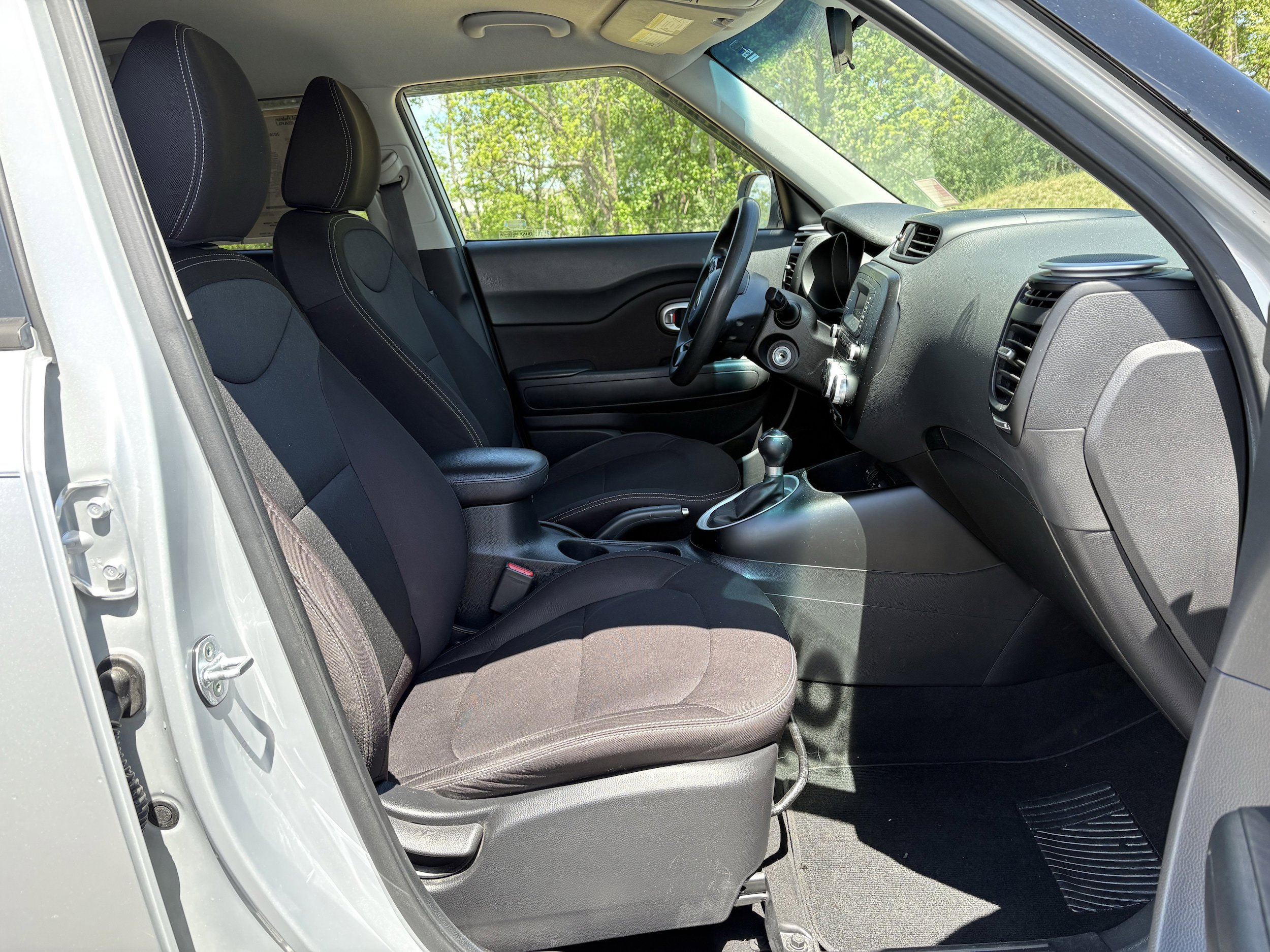 Used 2016 Kia Soul FWD image 27