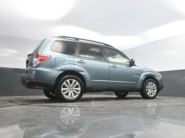 Used 2012 Subaru Forester 2.5X Premium AWD/4WD image 31