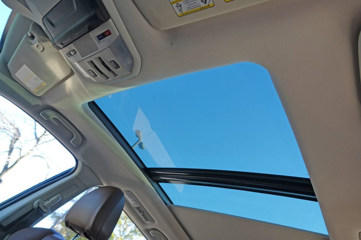Used 2019 Subaru Ascent Touring image 9