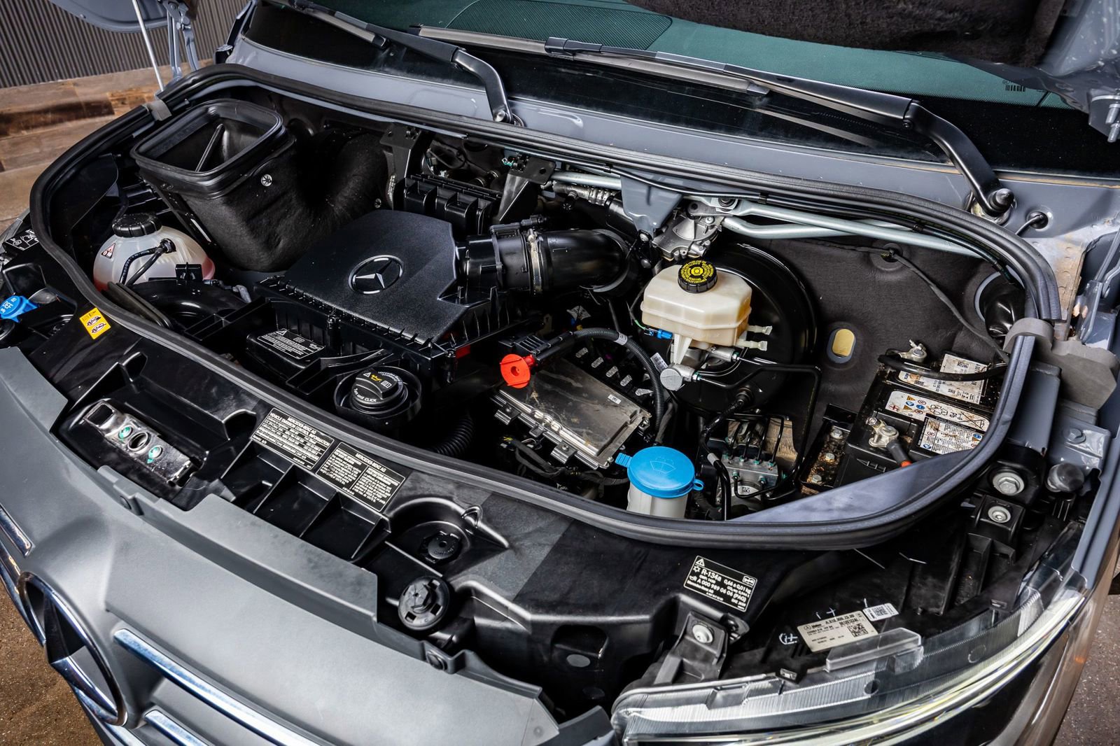 Used 2024 Mercedes-Benz Sprinter 3500 image 34