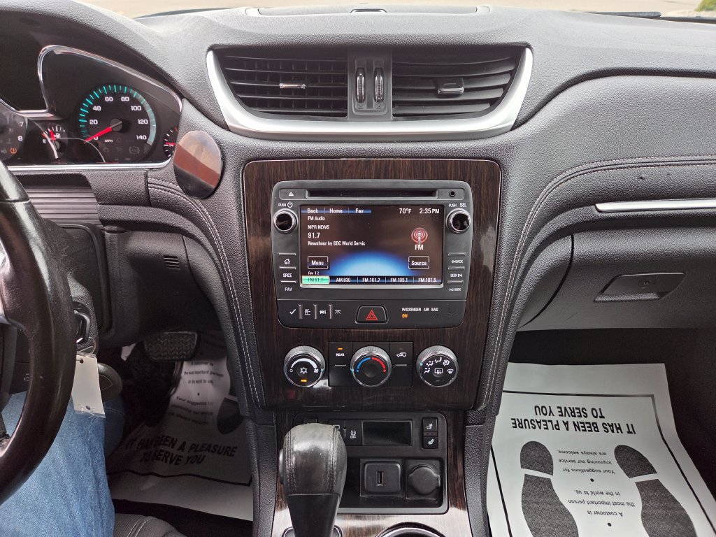 Used 2015 Chevrolet Traverse LT AWD/4WD image 19