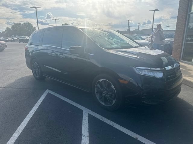 Used 2023 Honda Odyssey Elite image 9