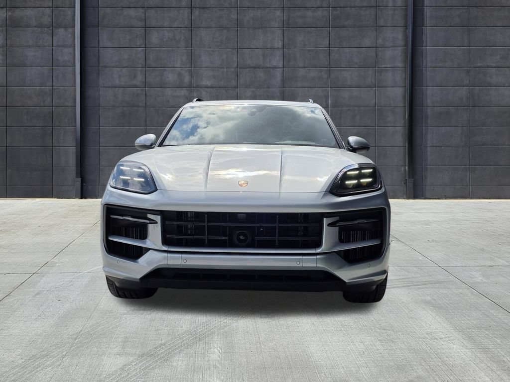 Certified 2026 Porsche Cayenne E-Hybrid AWD/4WD image 9