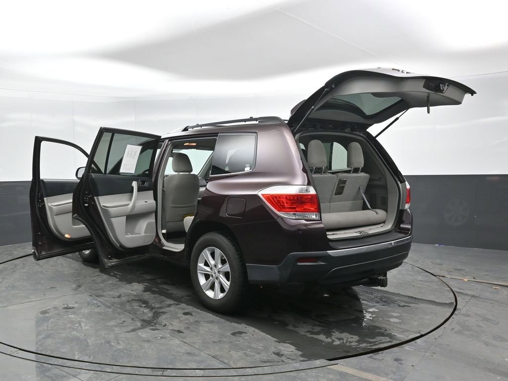 Used 2011 Toyota Highlander 4WD w/ Tech Pkg image 52