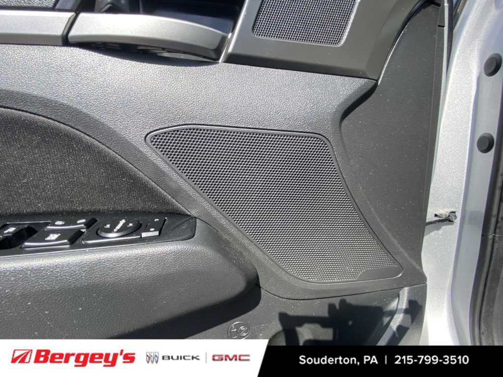 Used 2017 Hyundai Elantra Value Edition FWD image 28