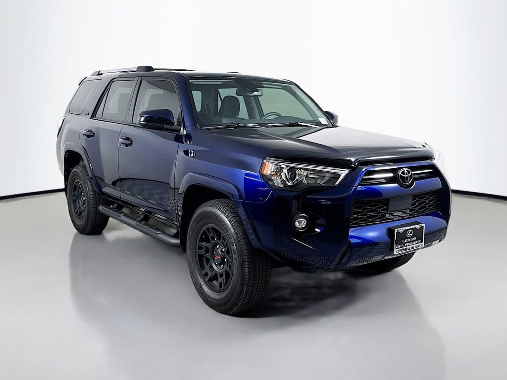 Used 2024 Toyota 4Runner SR5 image 3