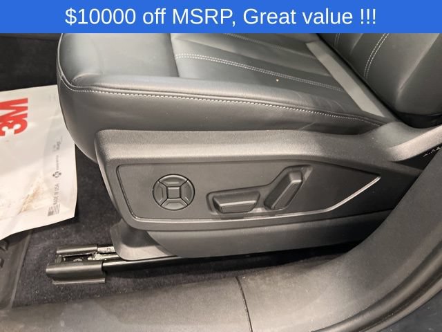 Used 2025 Audi Q5 Premium w/ Convenience Package AWD/4WD image 9