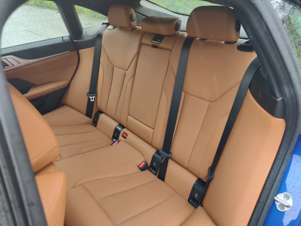 Used 2025 BMW i4 xDrive40i w/ M Sport Package AWD/4WD image 23