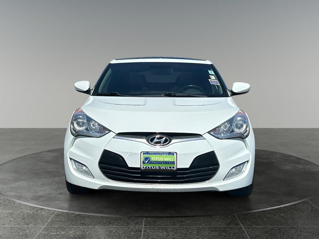 Used 2013 Hyundai Veloster w/ Style Pkg FWD image 2