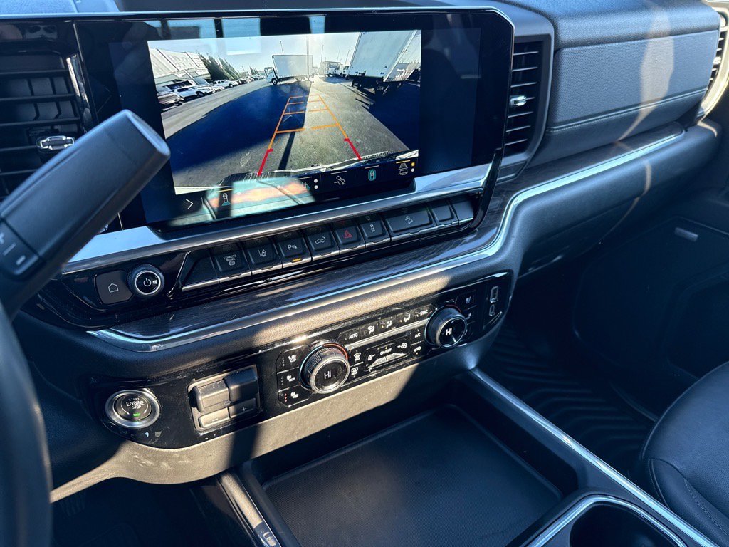 Used 2024 Chevrolet Silverado 3500 LTZ w/ LTZ Convenience Package image 18