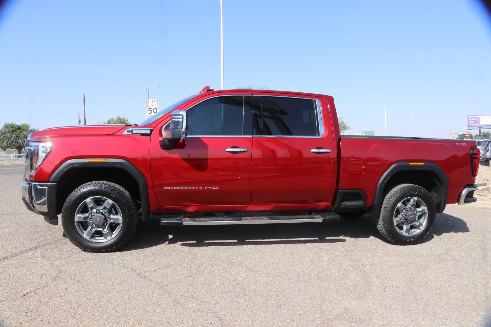 Used 2025 GMC Sierra 2500 SLT w/ SLT Premium Package AWD/4WD image 4