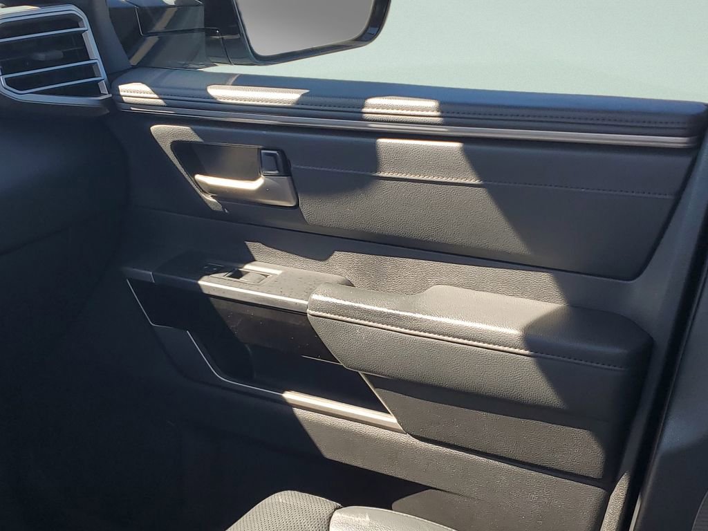 Used 2023 Toyota Tundra Limited image 13